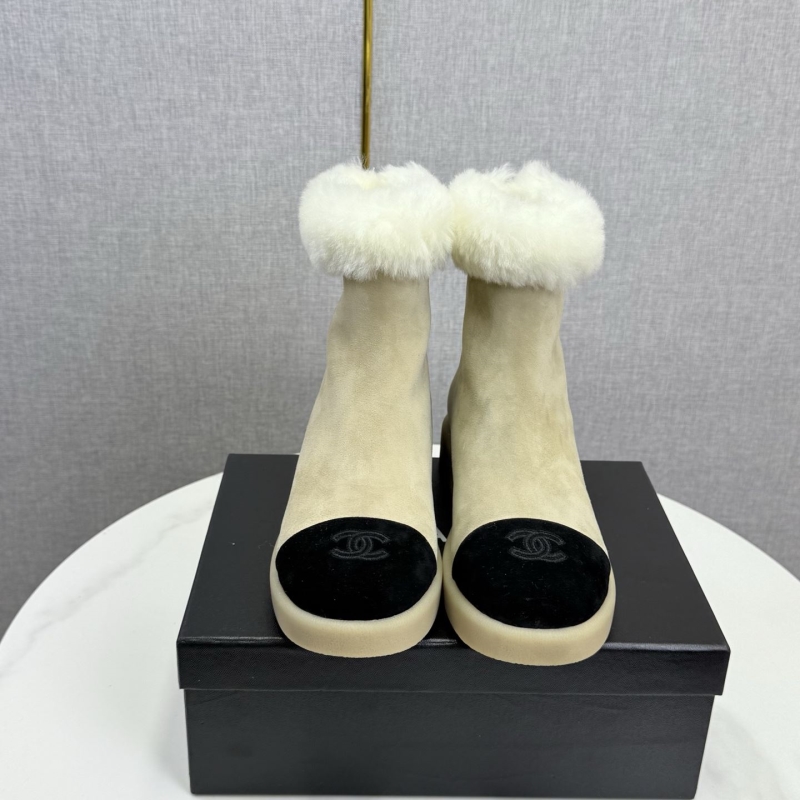 Ch**el boots